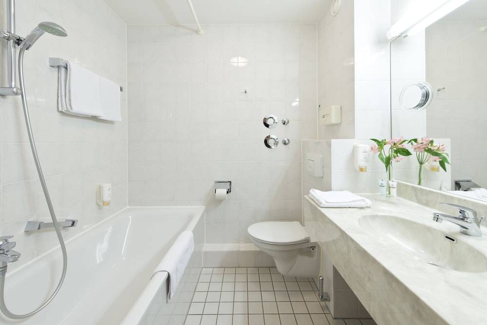ACHAT Hotel Dresden Altstadt 70/72