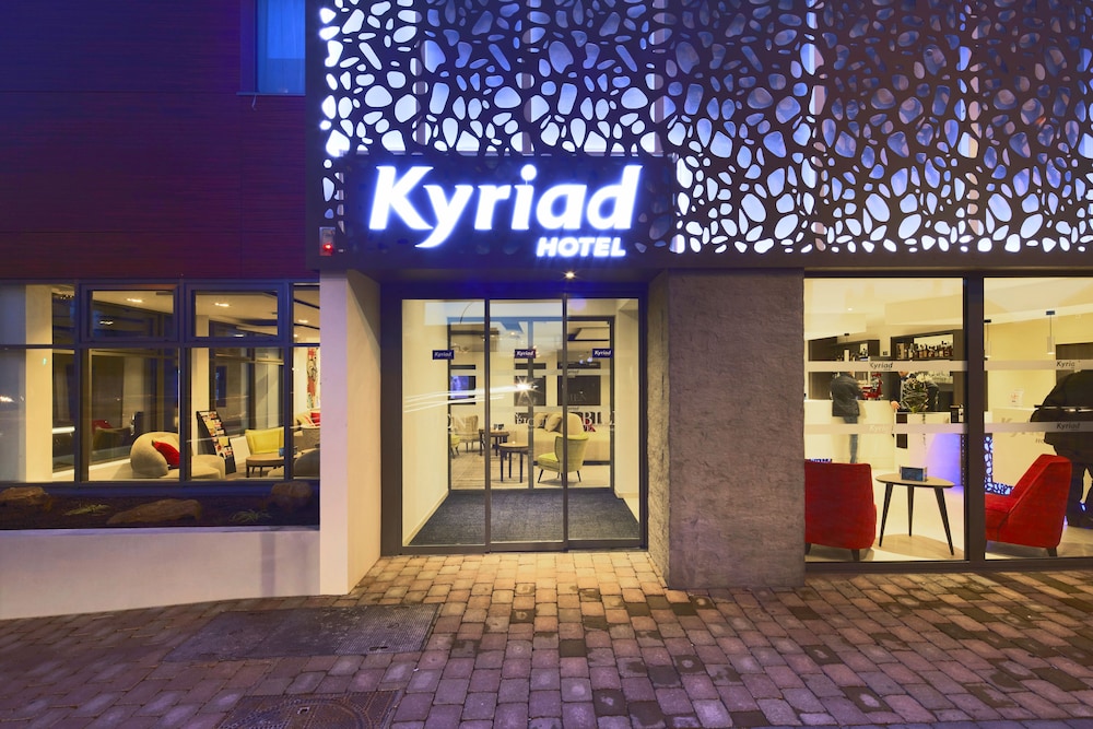 KYRIAD TROYES CENTRE 2/50
