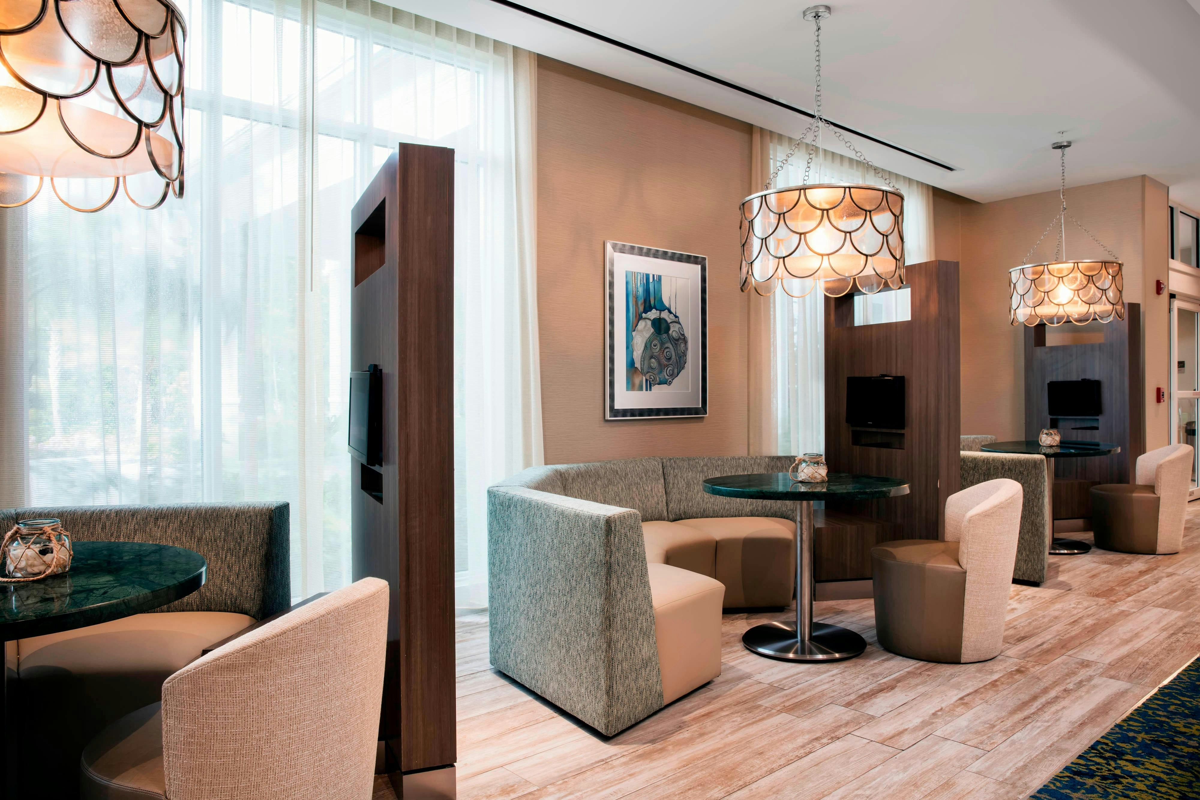 Courtyard by Marriott Faro Blanco Resort 11/33