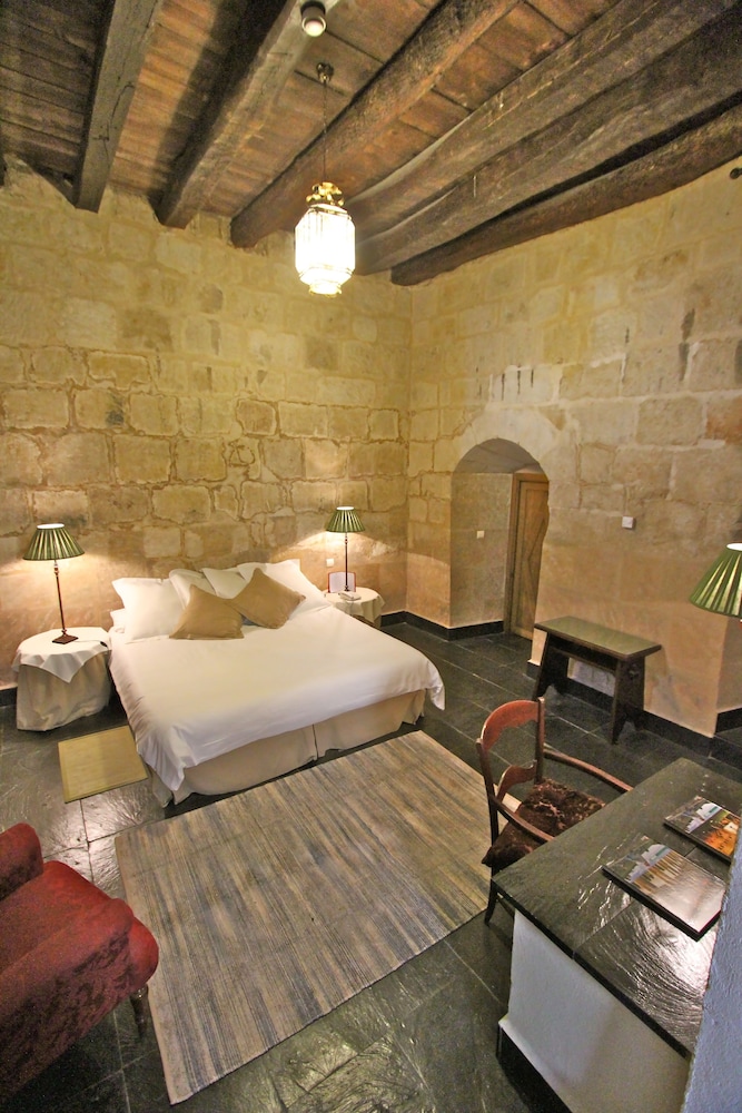 Posada Real Castillo Del Buen Amor 29/65