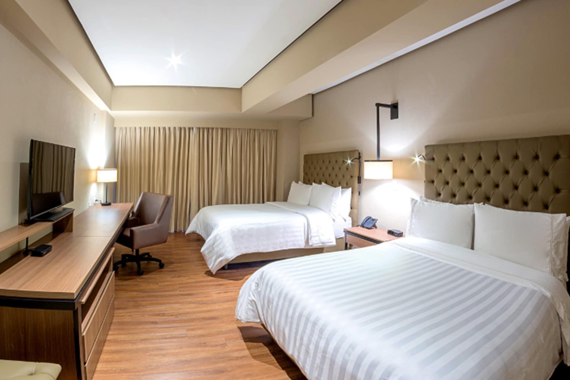 Superior, 2 Double Beds