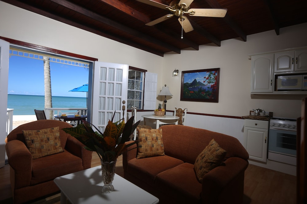 Villa Beach Cottages 25/50