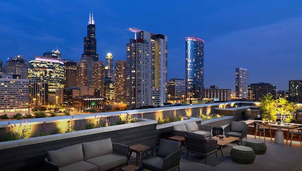Nobu Hotel Chicago 42/46