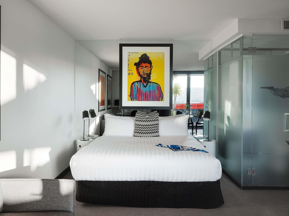 The Cullen Melbourne - Art Series 19/56