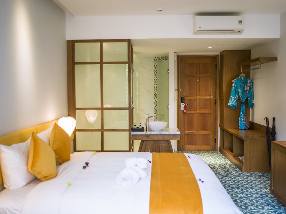 Vinh Hung Old Town Hotel 7/57