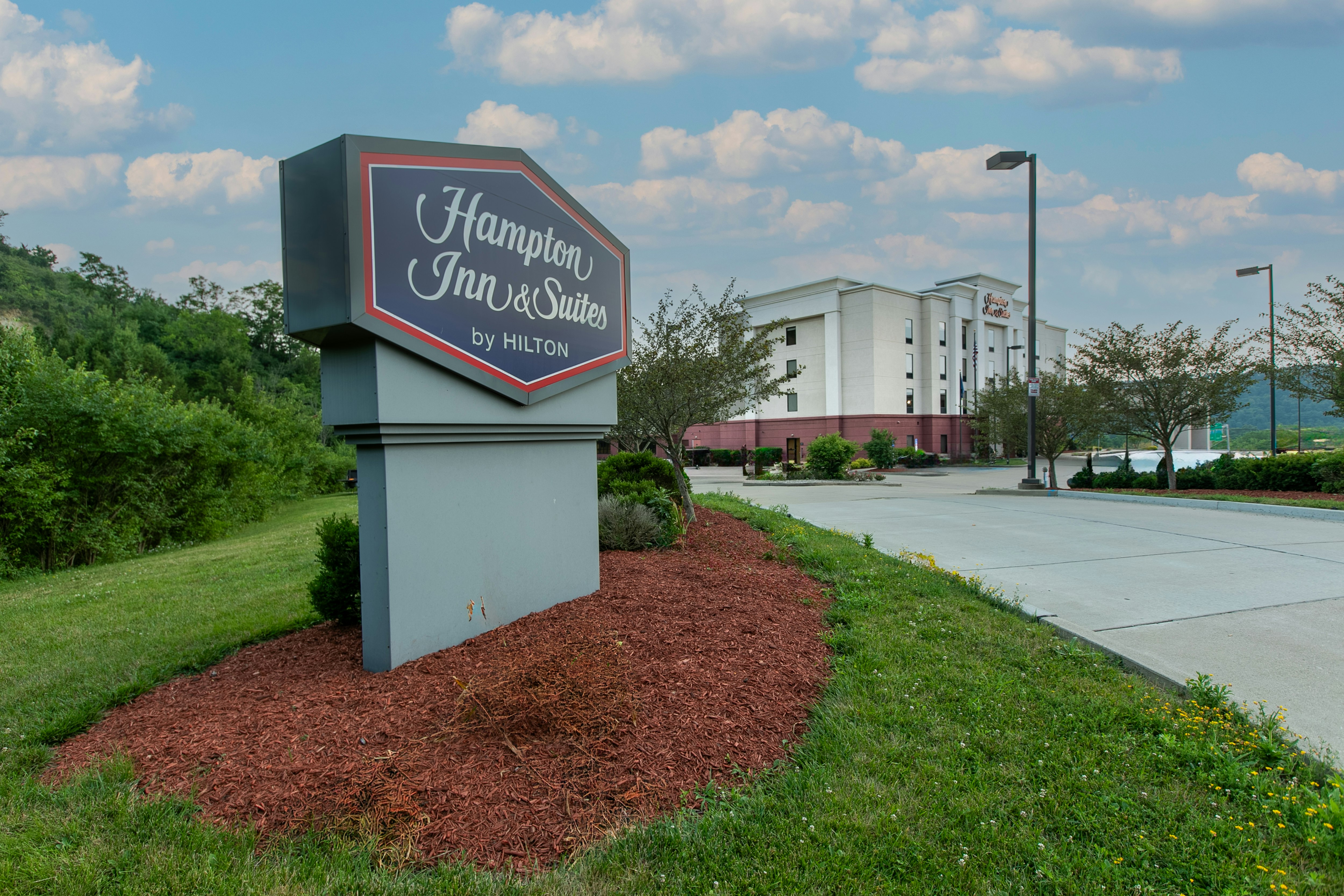 Hampton Inn Suites Wilder 34/36