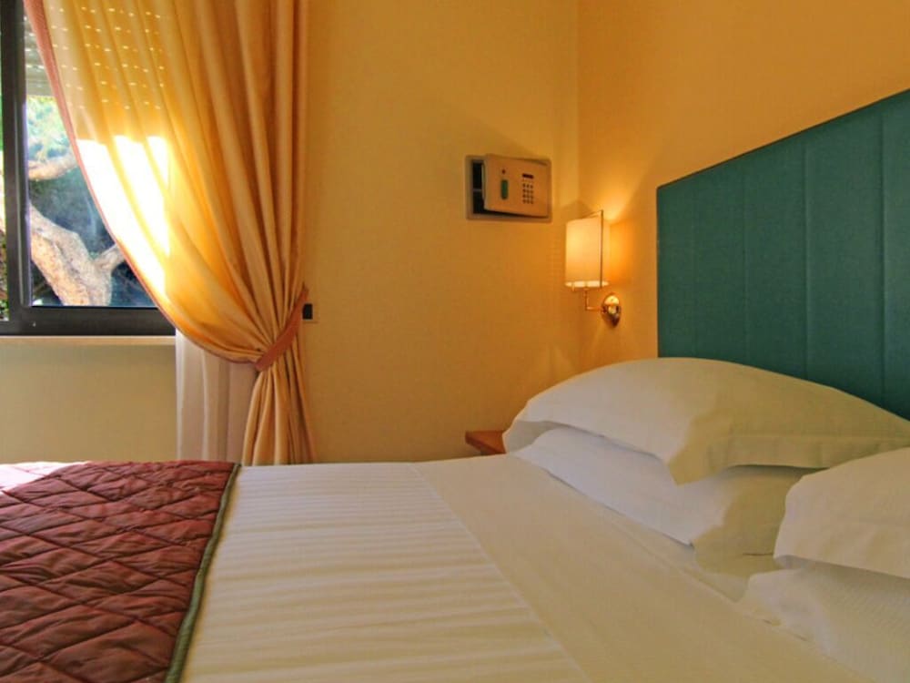 Hotel Cristallo 10/50