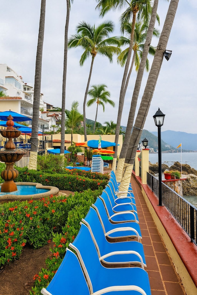 Lindo Mar Resort 37/50