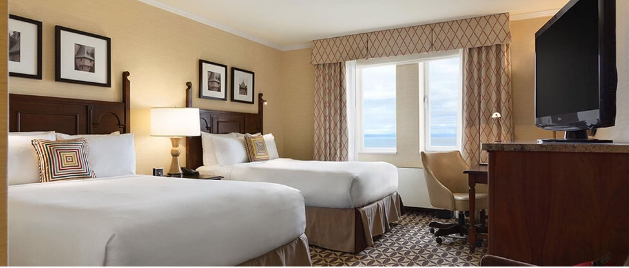 Fairmont, 2 Double Beds, with View