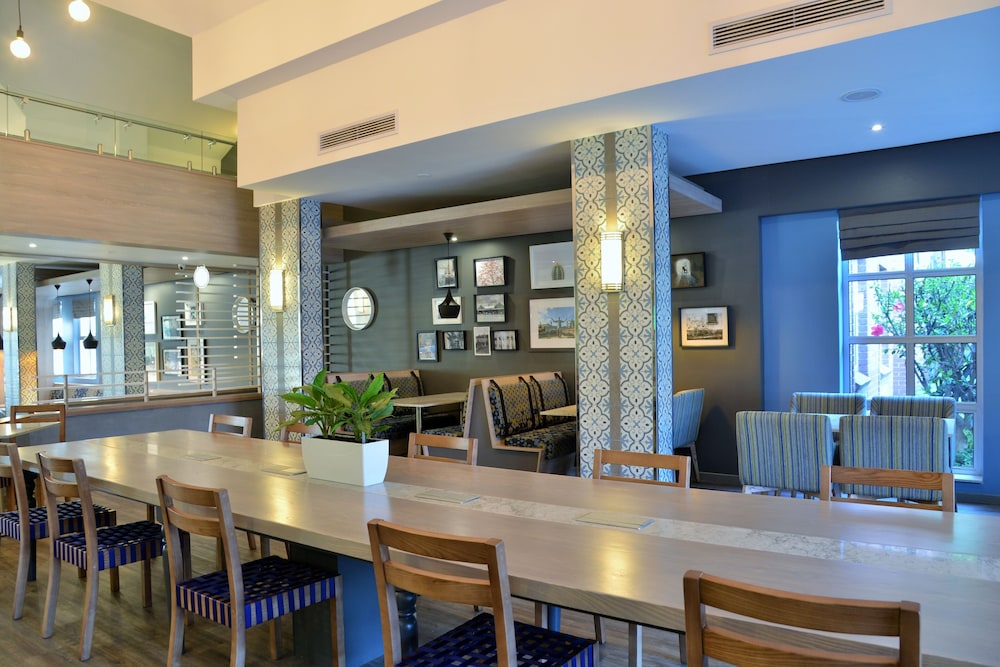Town Lodge Menlo Park 30/34
