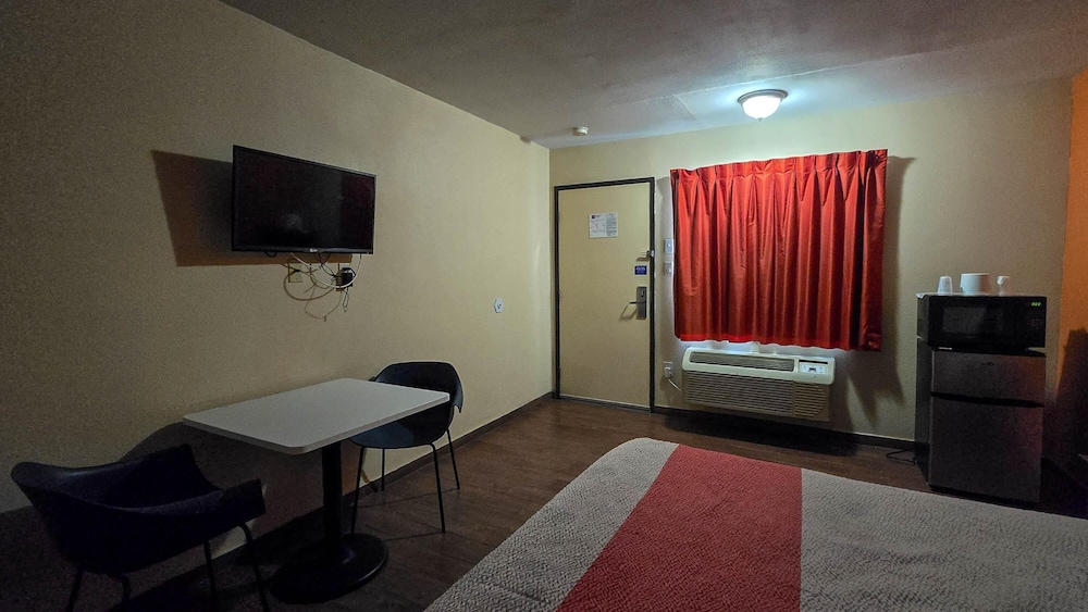 Motel6 Blythe, CA - South 51/71
