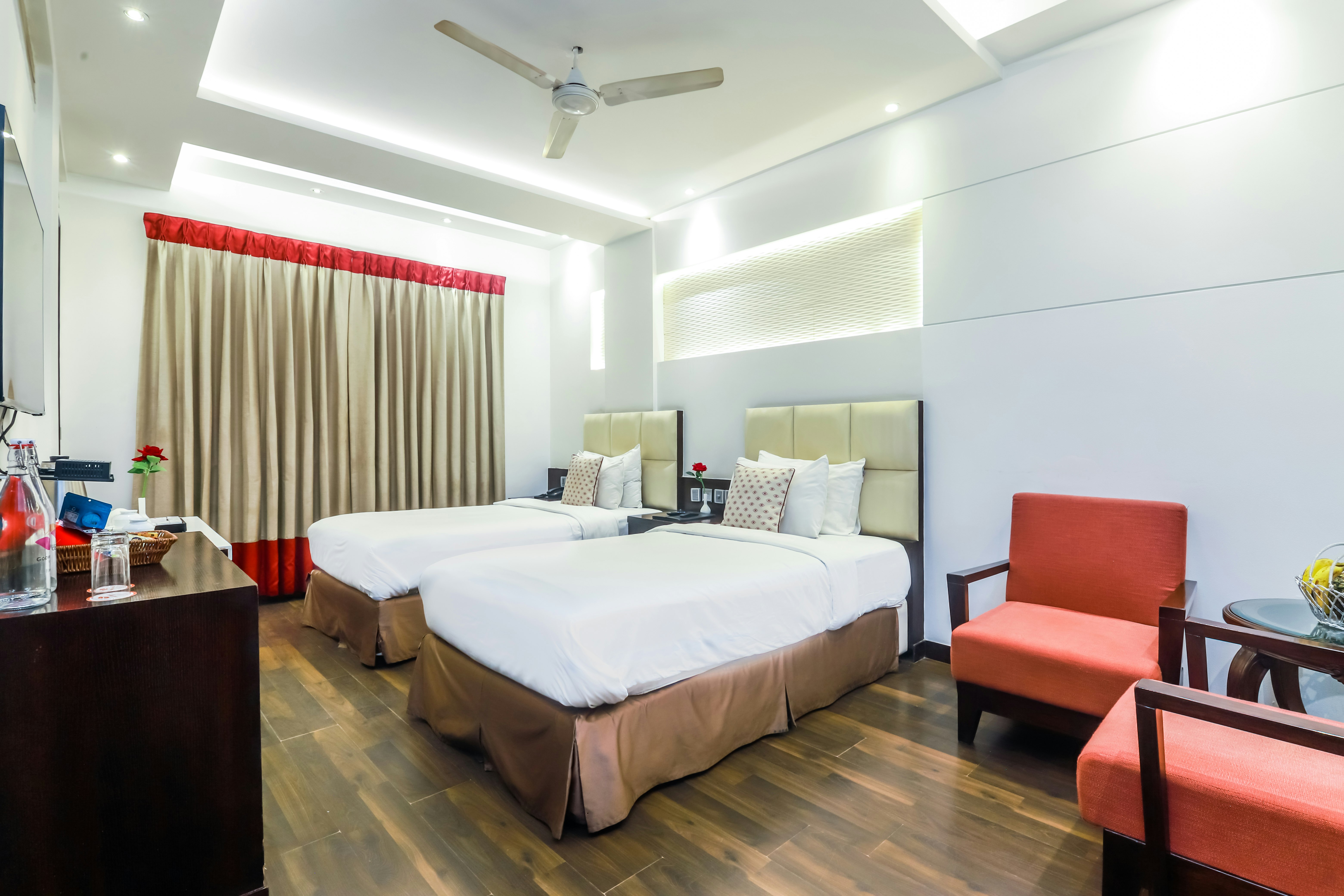 Grand Godwin Hotel 17/40