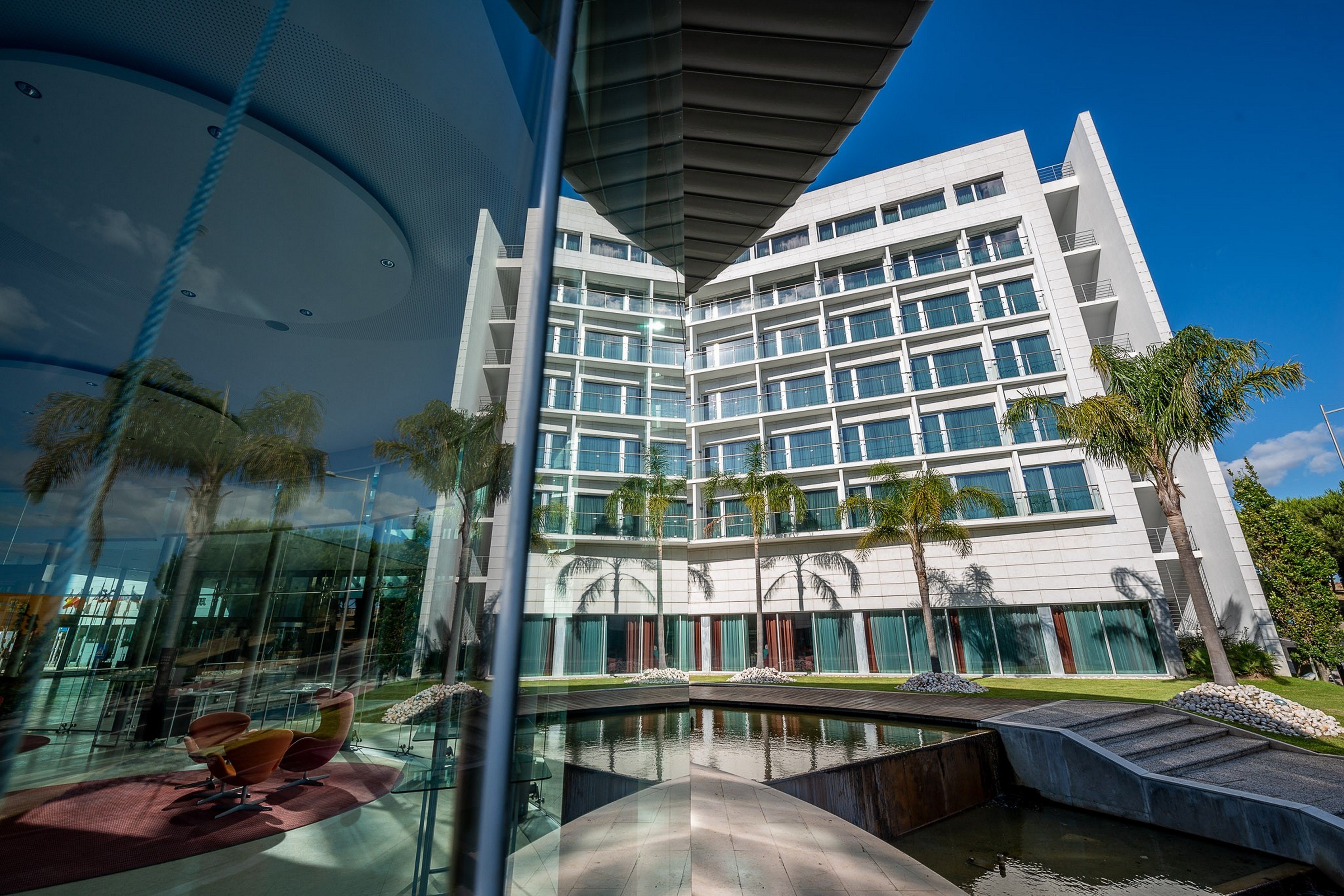 Lagoas Park Hotel 4/100