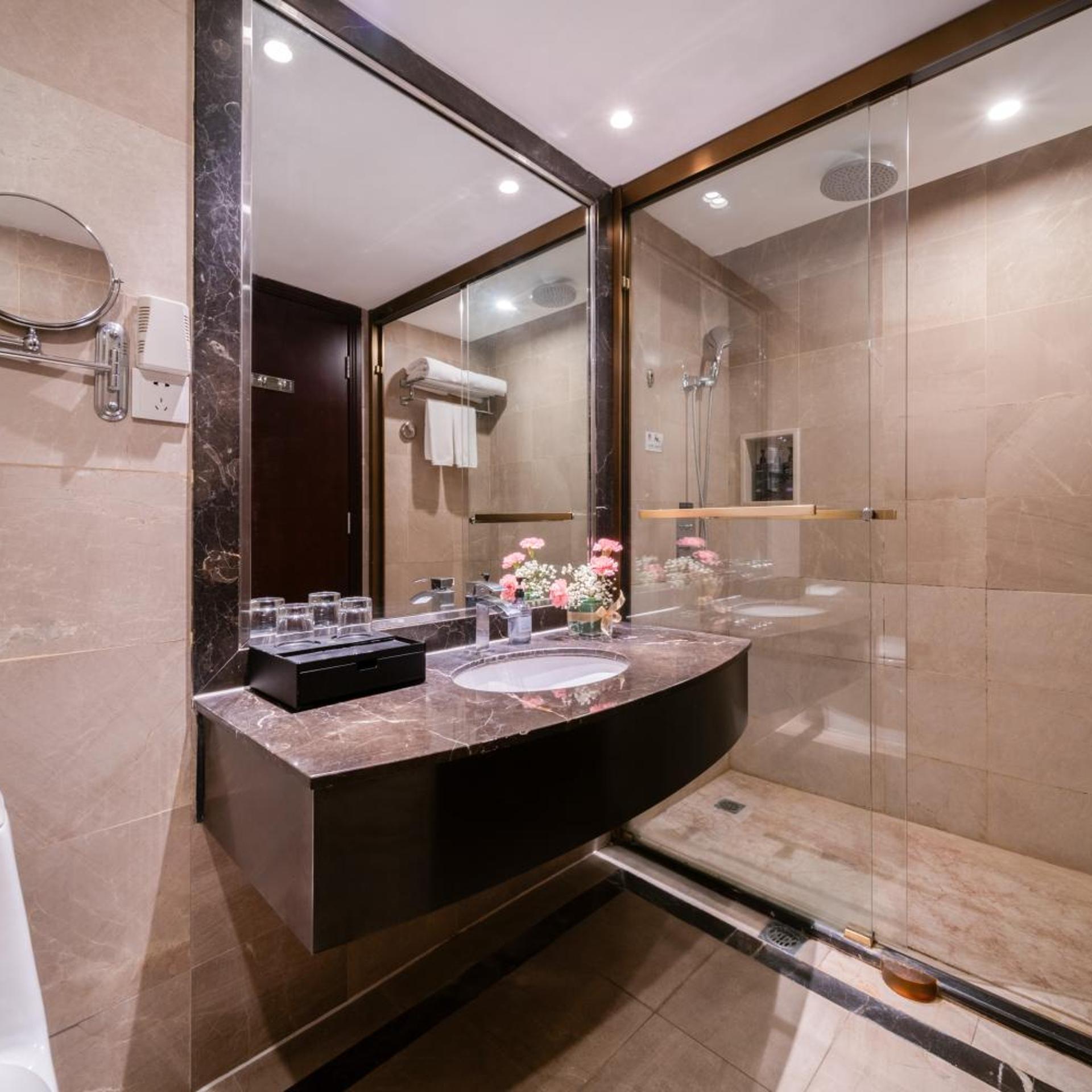 Hongguang Jianguo Hotel Wuhan 50/51