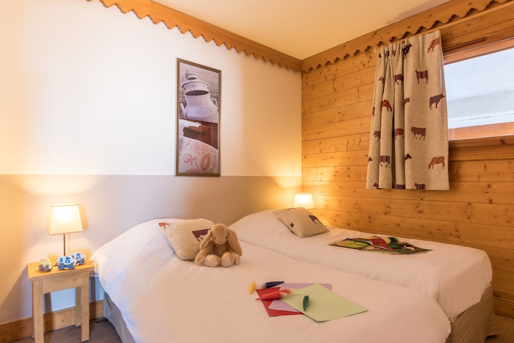 PIERRE AND VACANCES PREMIUM LES HAUTS BOIS 17/50