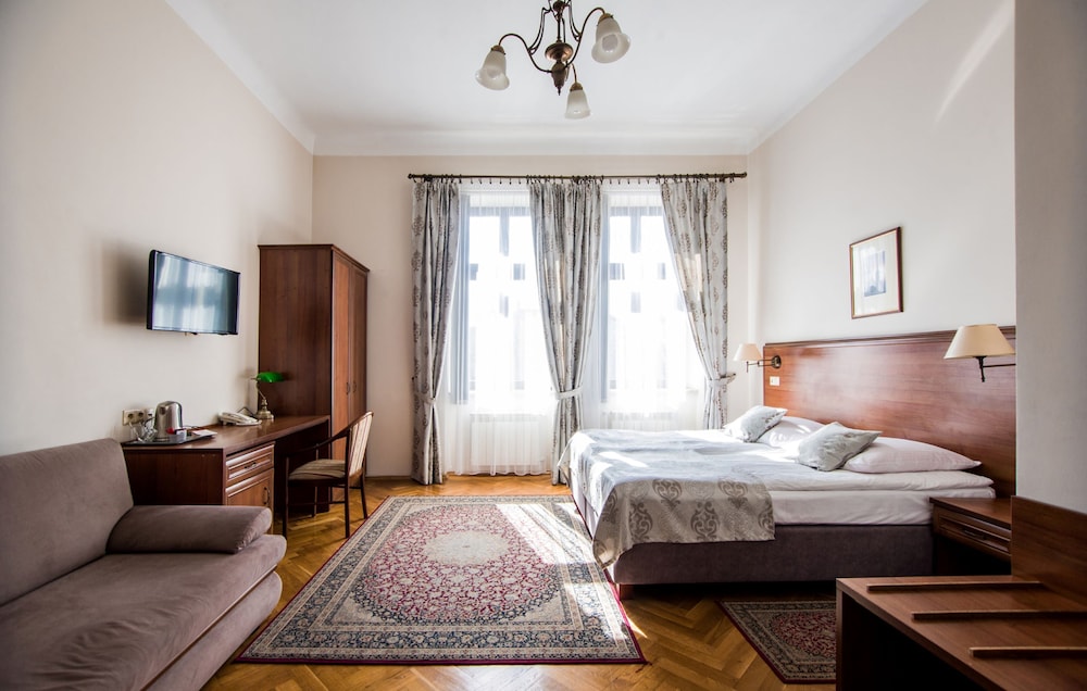 APARTHOTEL BASZTOWA 23/60