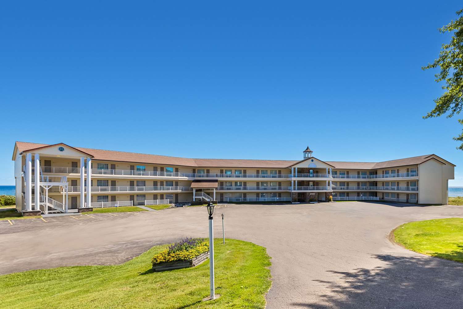 Quality Inn Lakefront 29/29