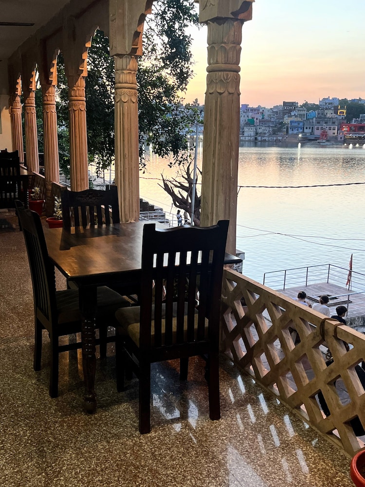 Hotel Radhika Palace Pushkar 20/41