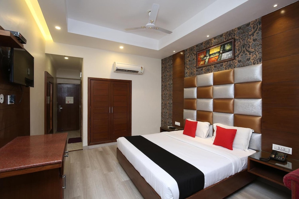 Hotel Shagun Zirakpur 20/50