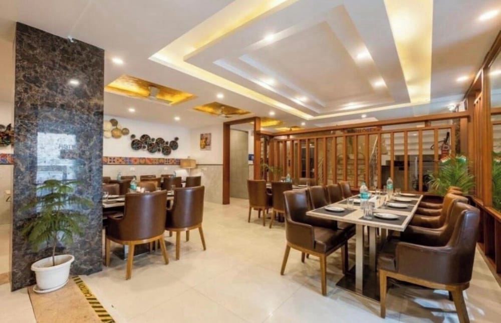 Hotel Vishal Residency(Mahipalpur) 50/64