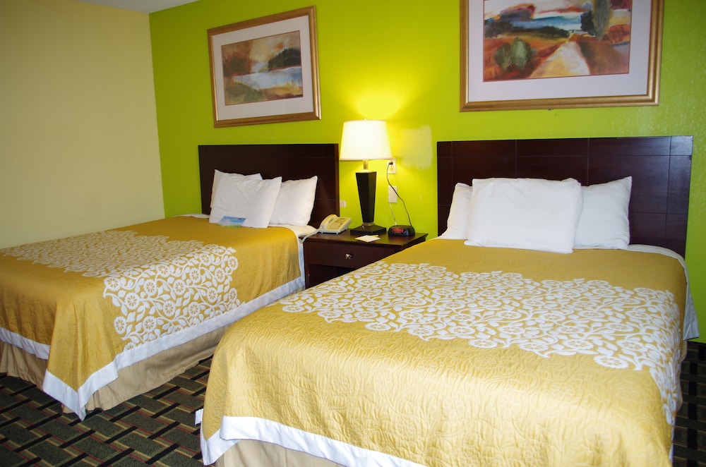Danville Inn 3/27