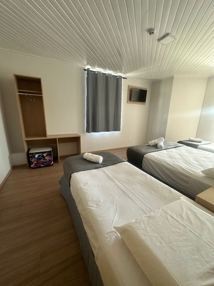 Unity Hotel - Votorantim 4/24