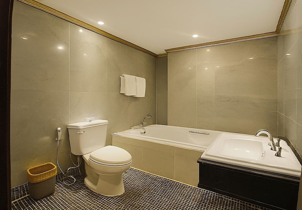 A&Em Hotels & Apartment 74/75