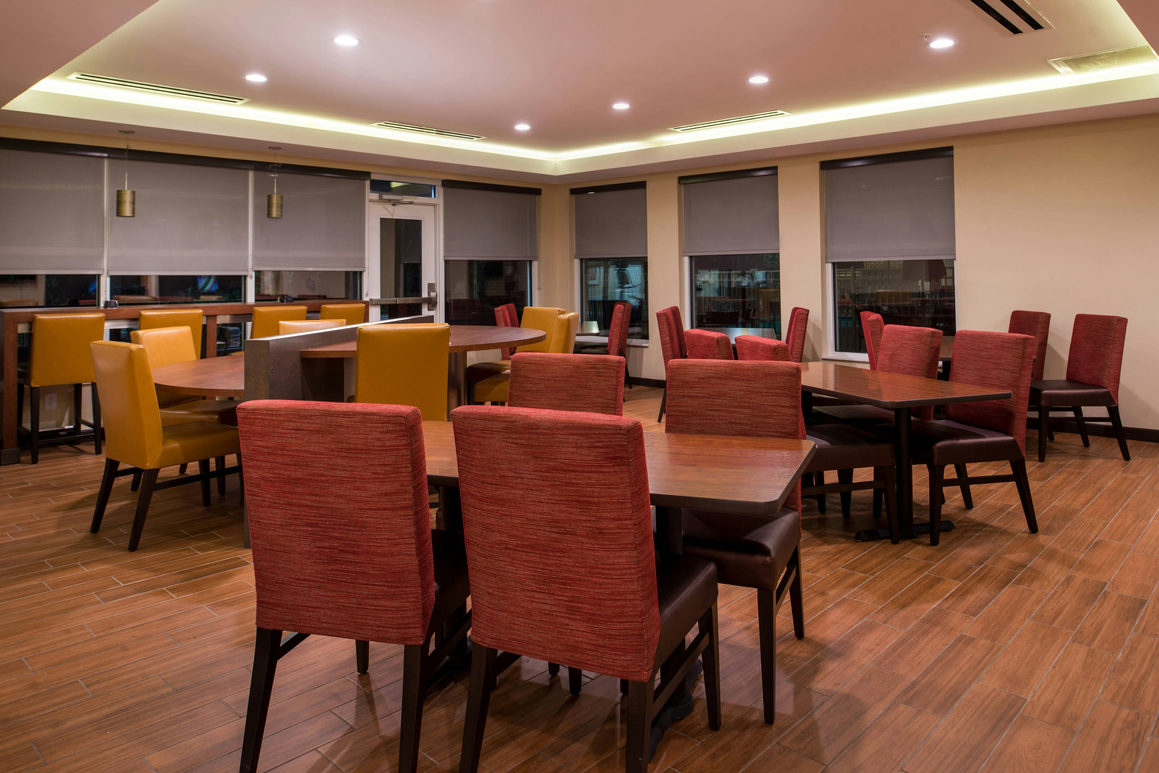 Towneplace Suites By Marriott Charleston-West Ashley 21/31