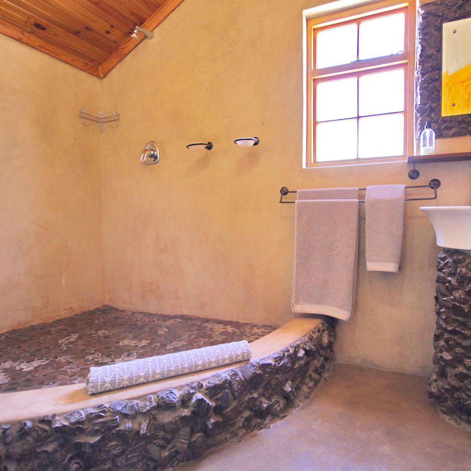 Frontier River Resort 25/50