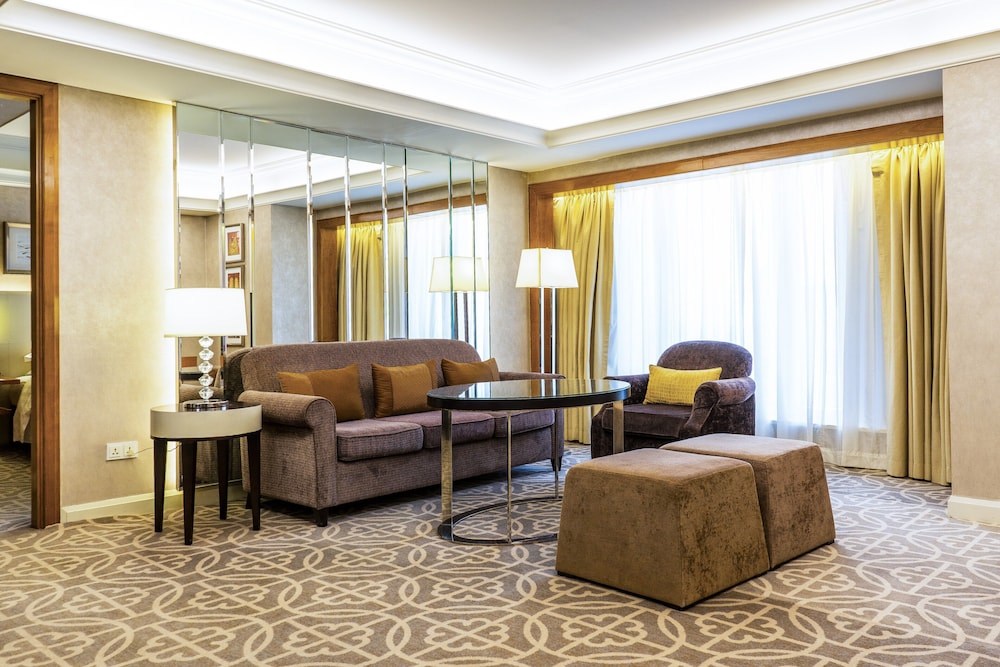 Grand Hyatt Beijing Hotel 52/71