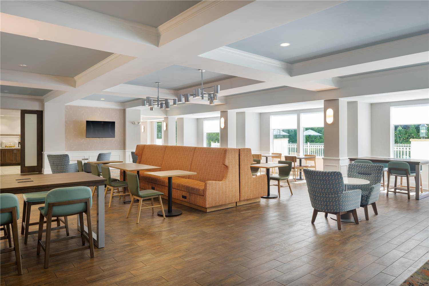 Hampton Inn Suites Jekyll Island 18/28