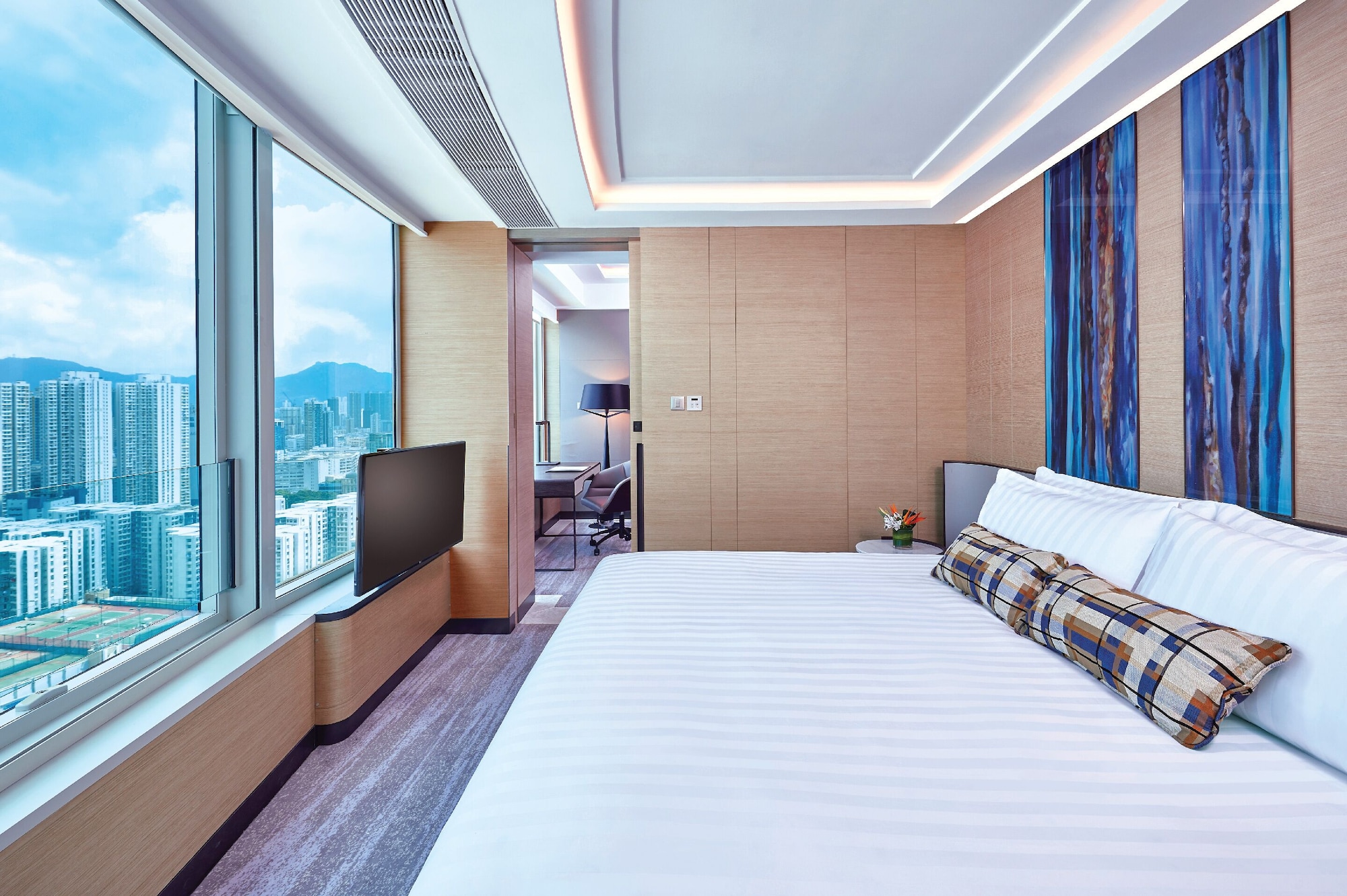 Tower, Suite, City View