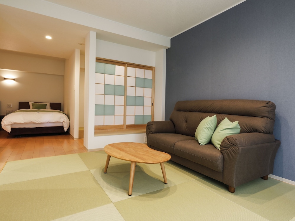 YUNOGO GRAND HOTEL 35/43