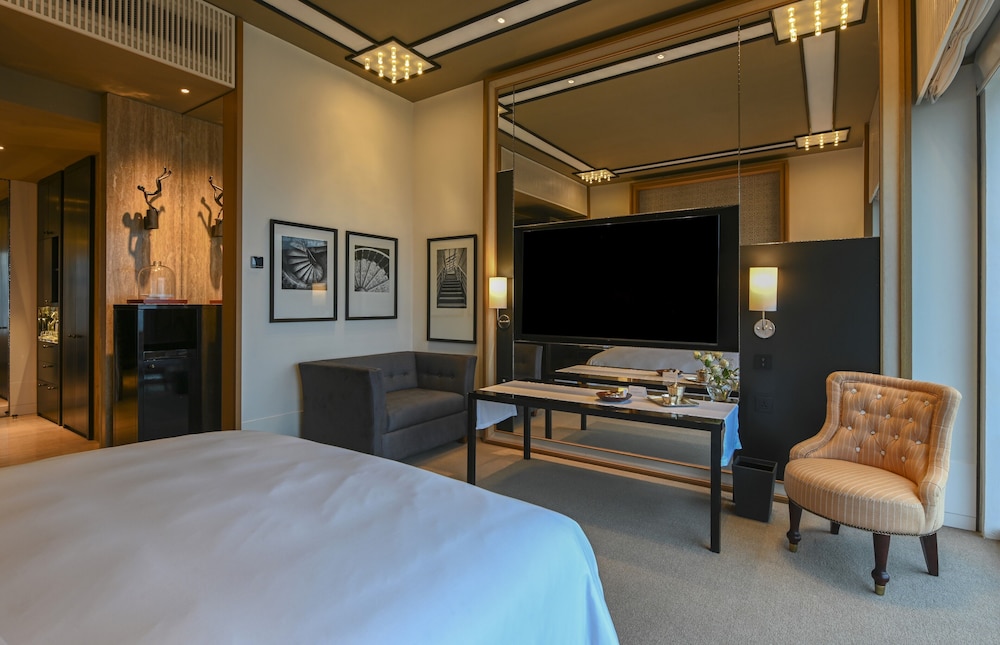 Grand Hyatt Gurgaon 14/48