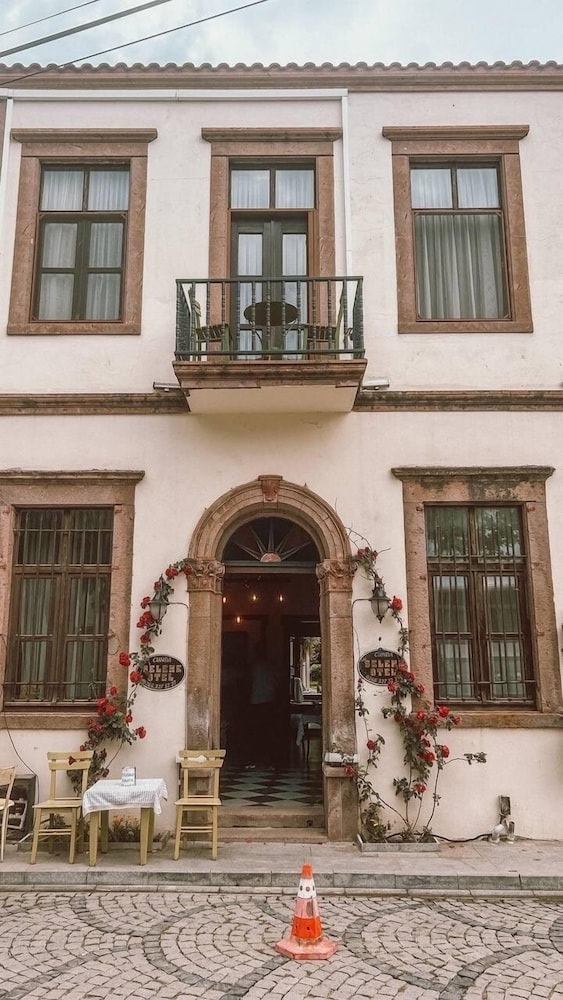 Eden Selene Hotel 2/47