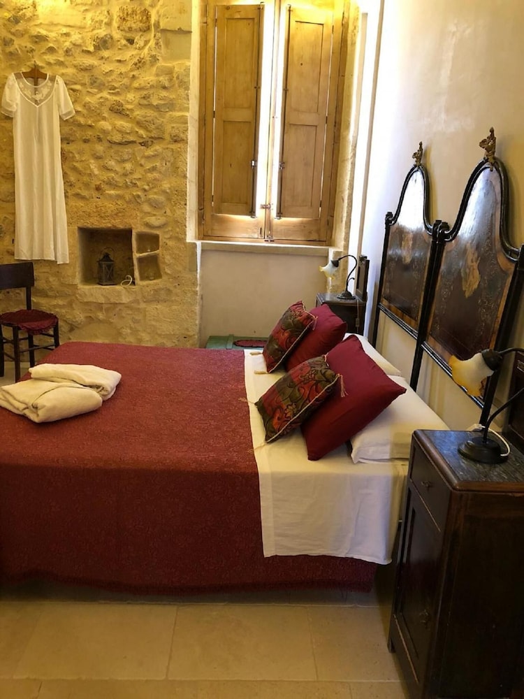 Borgo In Corte 47/72