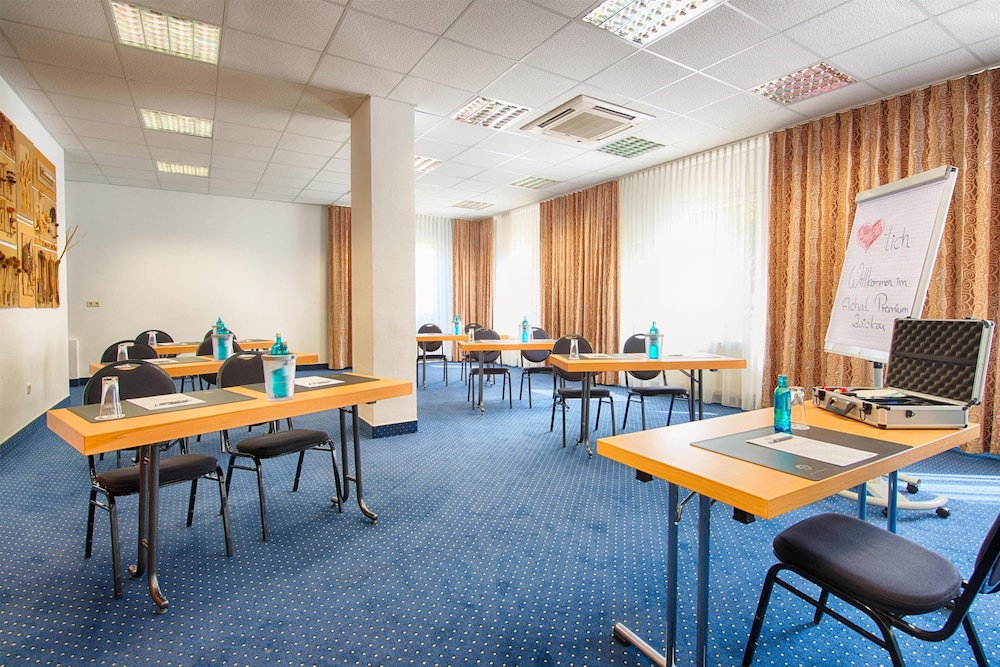 Achat Hotel Zwickau 44/50