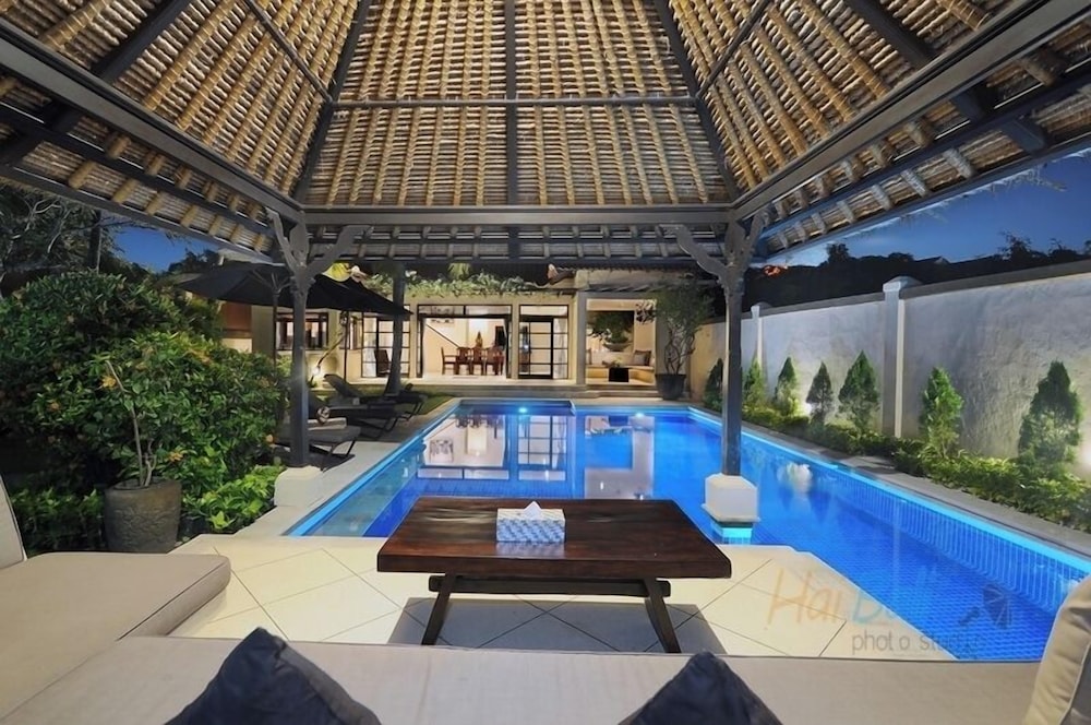 Villa William Seminyak 12/37