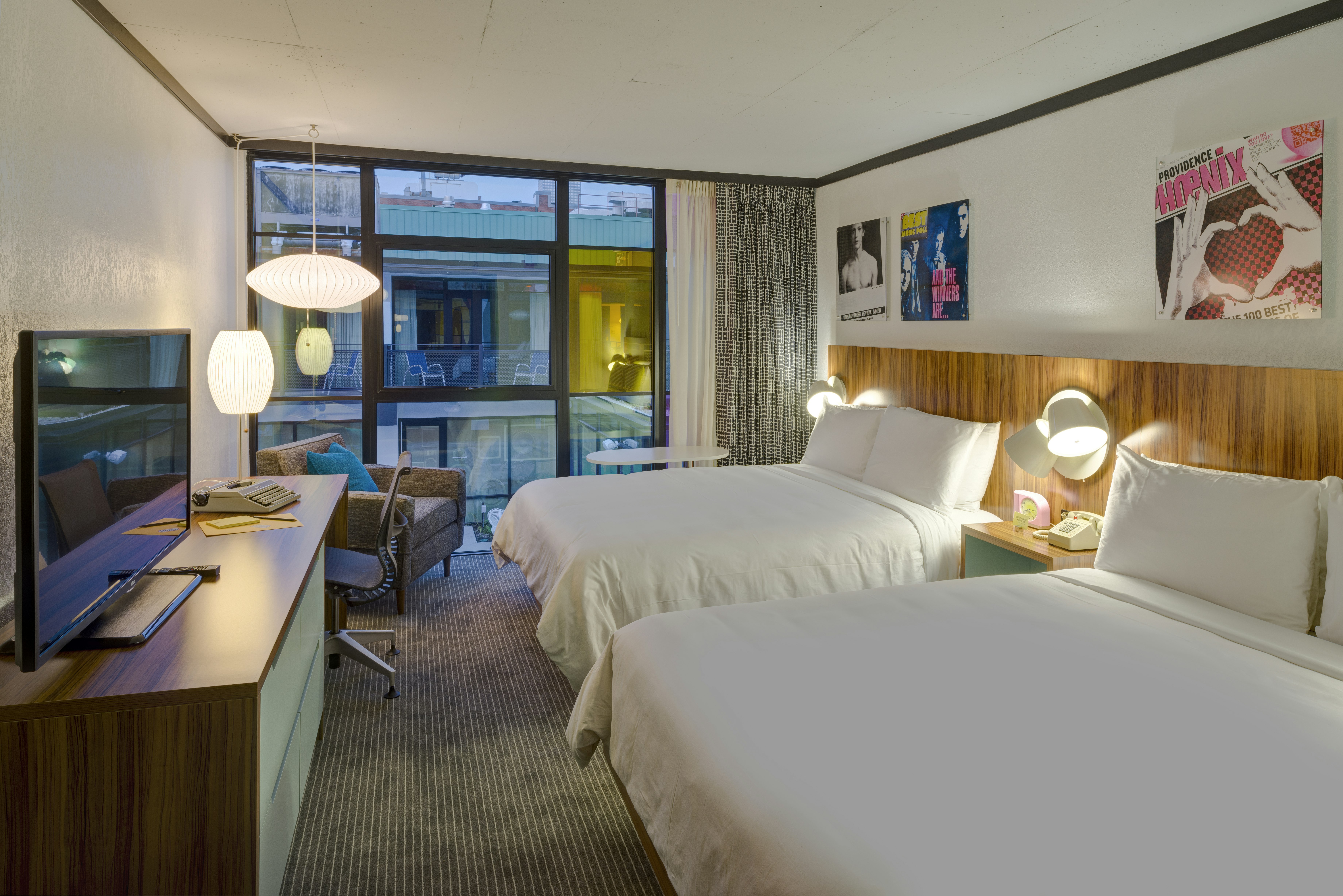 THE VERB HOTEL 13/38