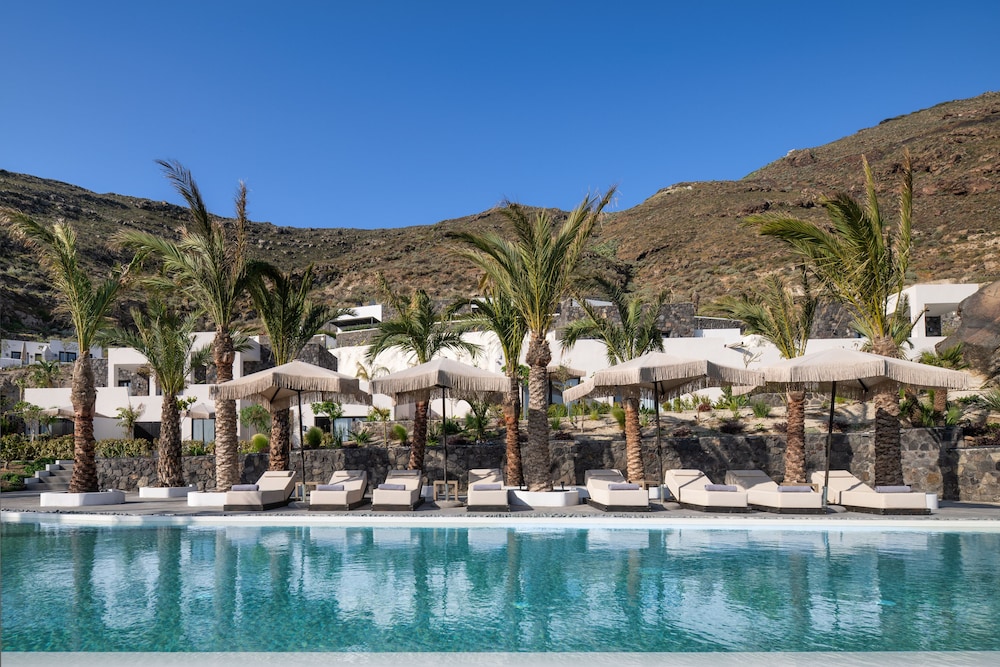 Palm Island Suites Santorini 47/66