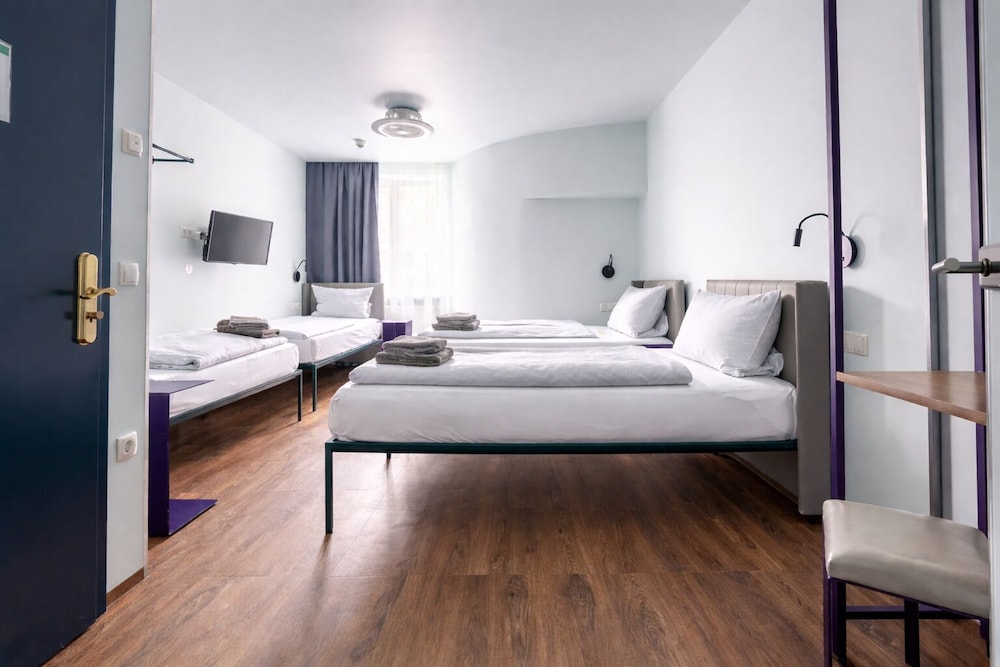 Das Schreder Hotel 7/49