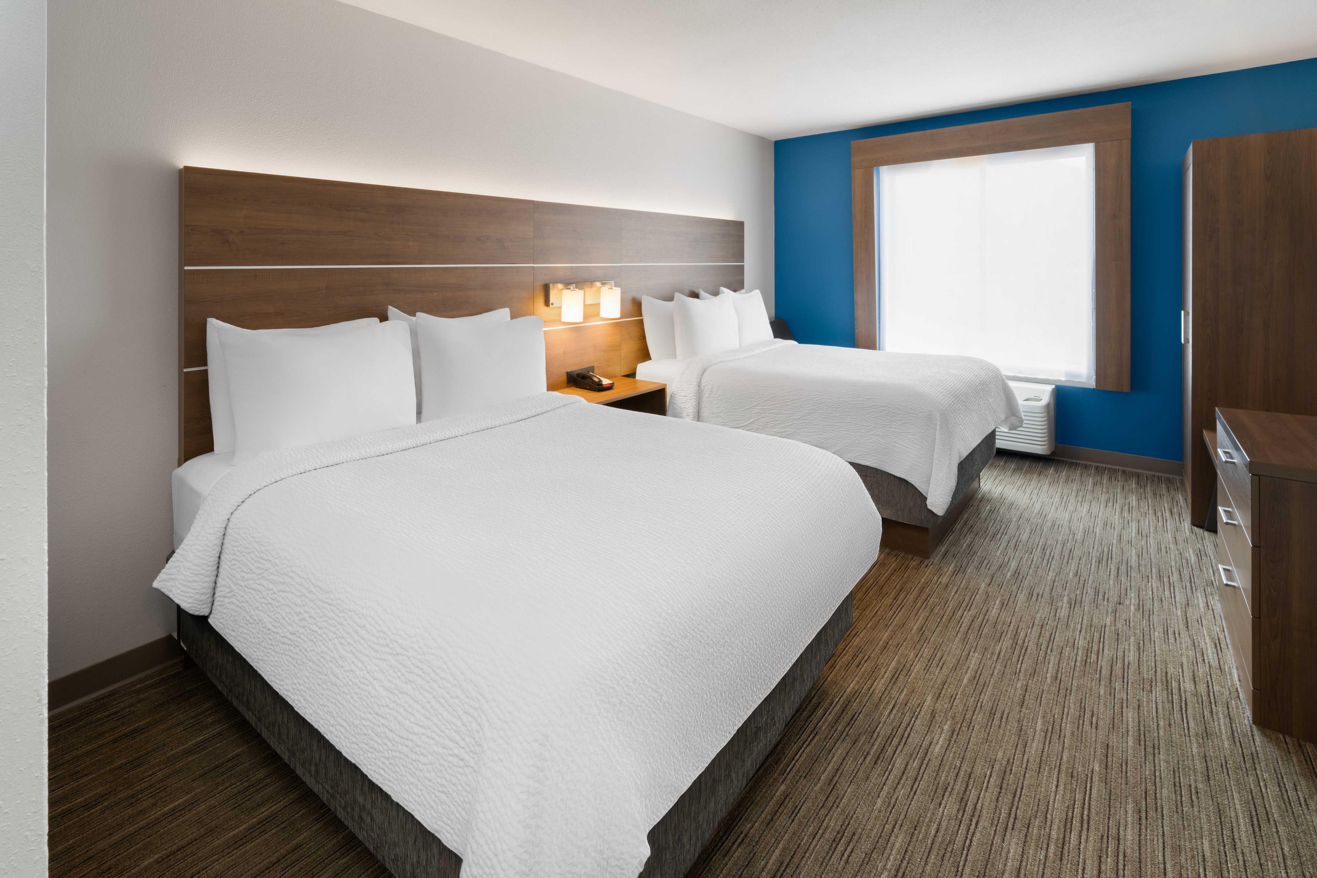 Holiday Inn Express Glenwood Springs Aspen Area, an IHG Hotel 21/73