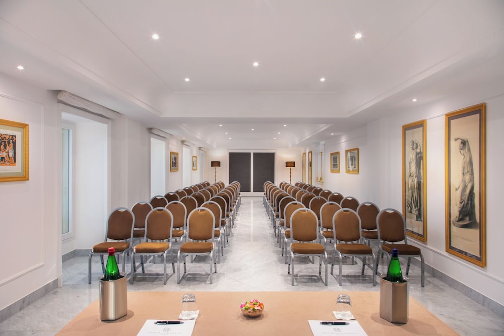 Grand Santa Lucia Hotel 34/43