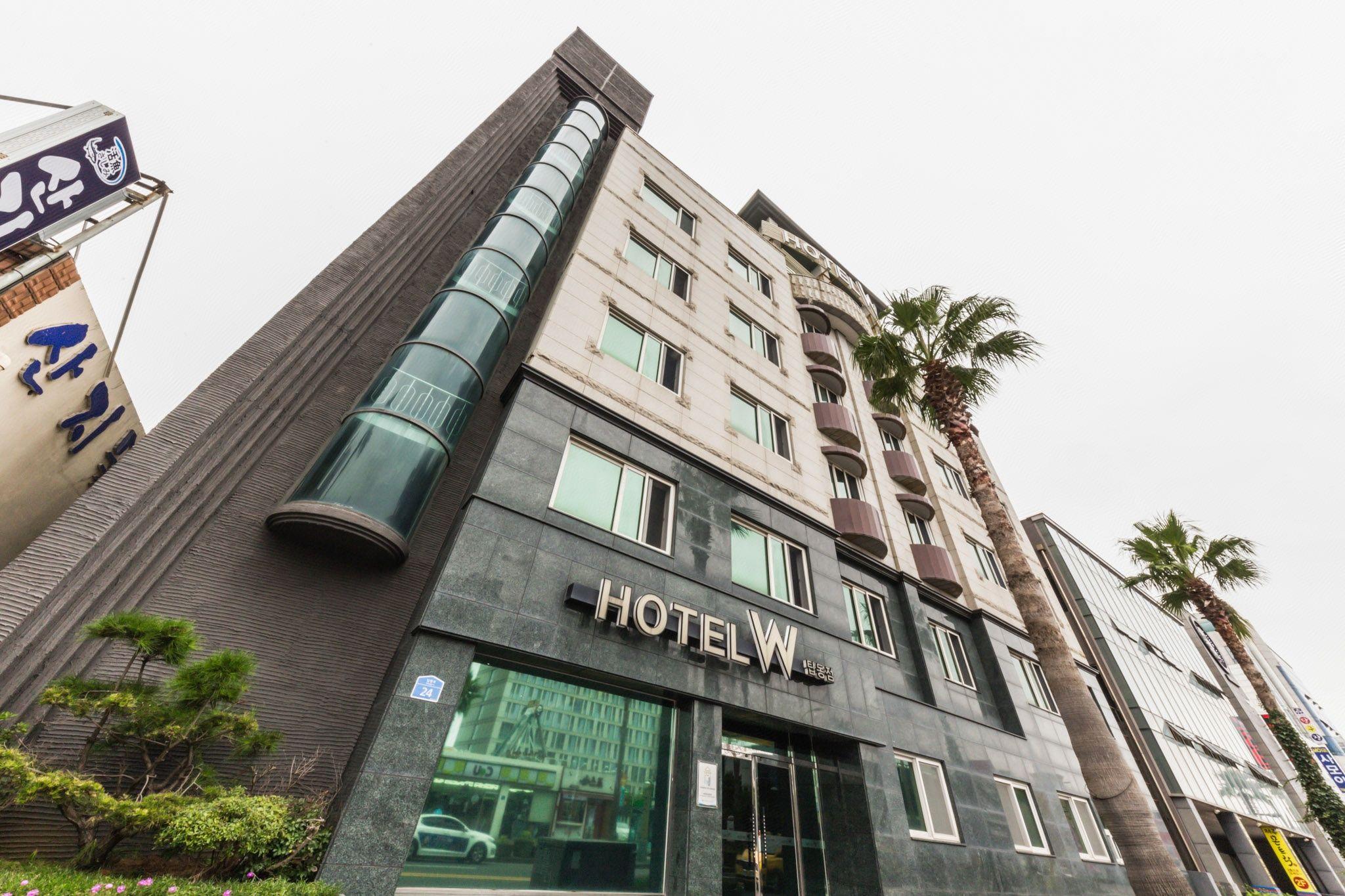 Hotel W Topdong 14/45