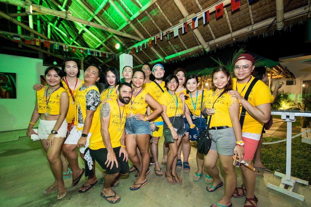 Boracay Backpackers 55/68