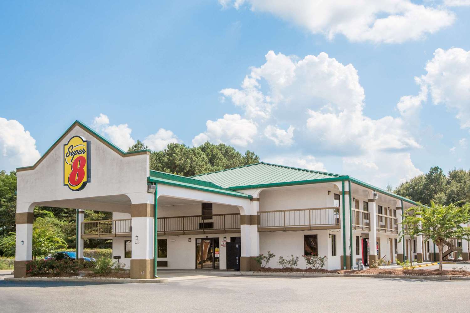 Super 8 by Wyndham Dothan 2/26