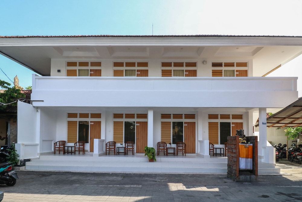 OYO 1384 Pulau Bali Hotel 1/29