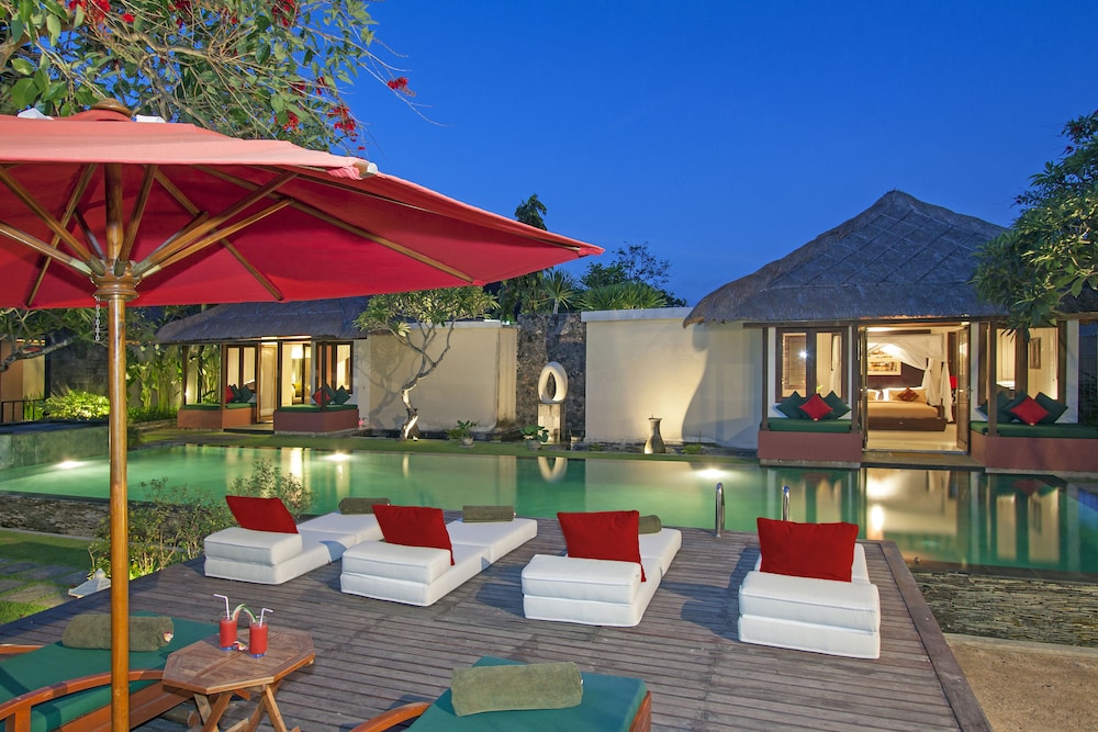 Imani Villas 33/46