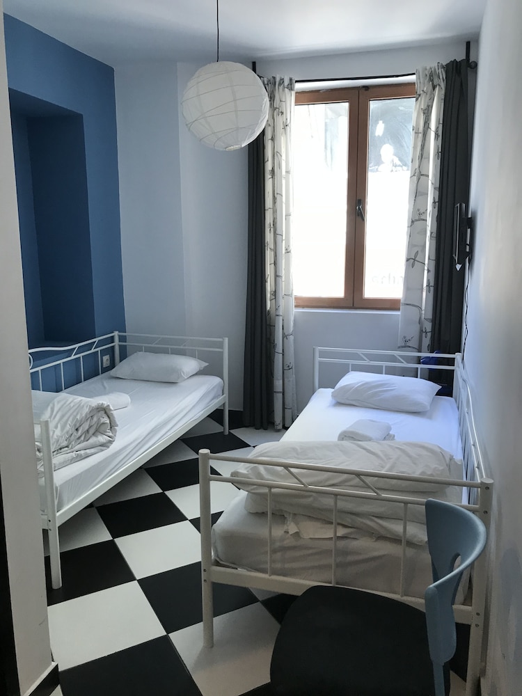 Safestay Athens 18/28
