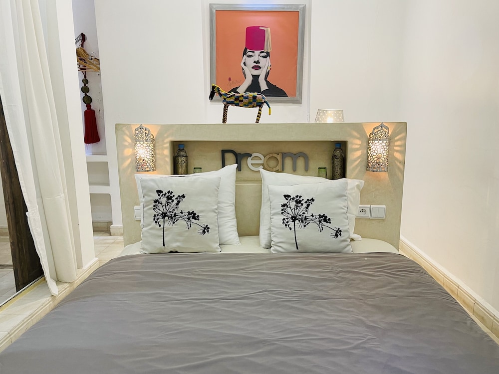 Riad 144 7/50